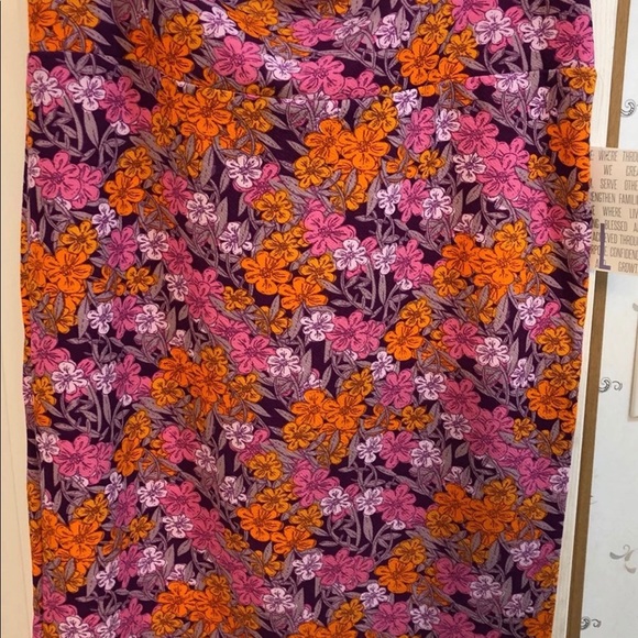 Lularoe Cassie skirt large - Picture 1 of 2